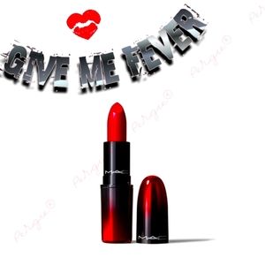 ❣️•M•A•C•Love Me Lipstick 💄❣️